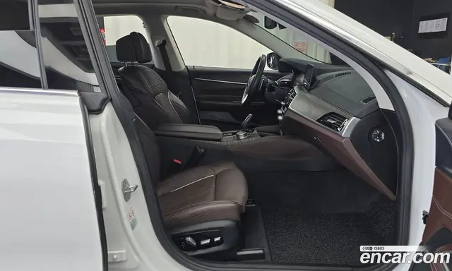 BMW 6 серия 2019 2.0 автомат (гидро), миниатюра 11 BMW 6 серия 2019 2.0 автомат (гидро), миниатюра 11