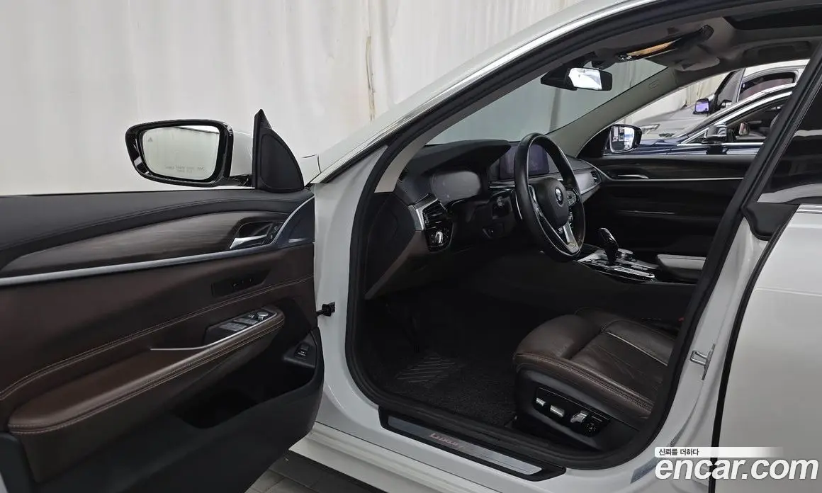 BMW 6 серия 2019 2.0 автомат (гидро), фото 10 BMW 6 серия 2019 2.0 автомат (гидро), фото 10
