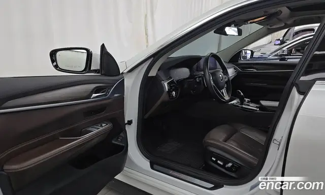 BMW 6 серия 2019 2.0 автомат (гидро), миниатюра 10 BMW 6 серия 2019 2.0 автомат (гидро), миниатюра 10