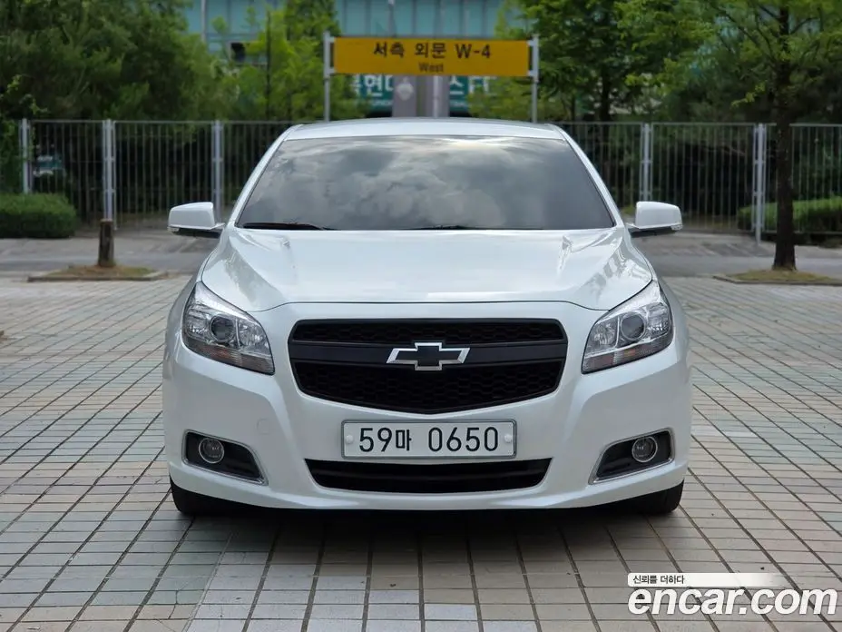 Chevrolet Malibu 2015 2.0 автомат (гидро), фото 1 Chevrolet Malibu 2015 2.0 автомат (гидро), фото 1