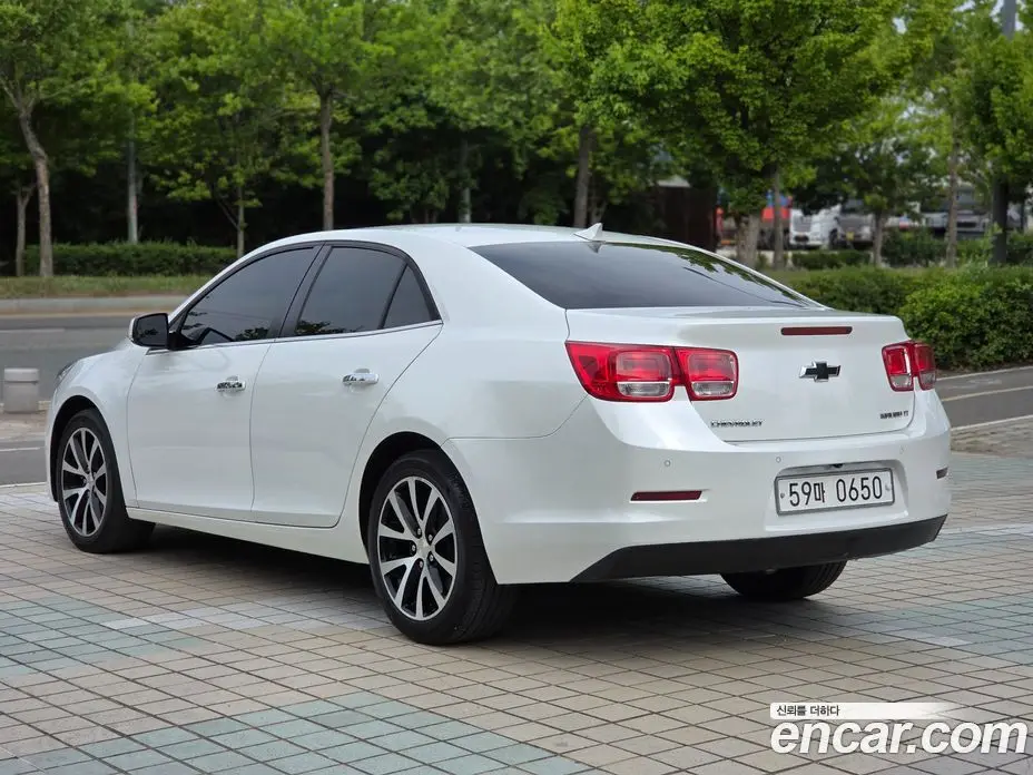Chevrolet Malibu 2015 2.0 автомат (гидро), фото 4 Chevrolet Malibu 2015 2.0 автомат (гидро), фото 4