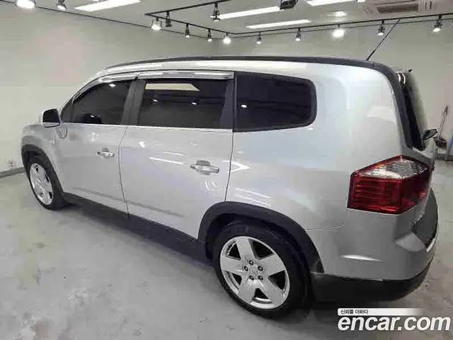 Chevrolet Orlando 2011 2.0 автомат (гидро), миниатюра 7