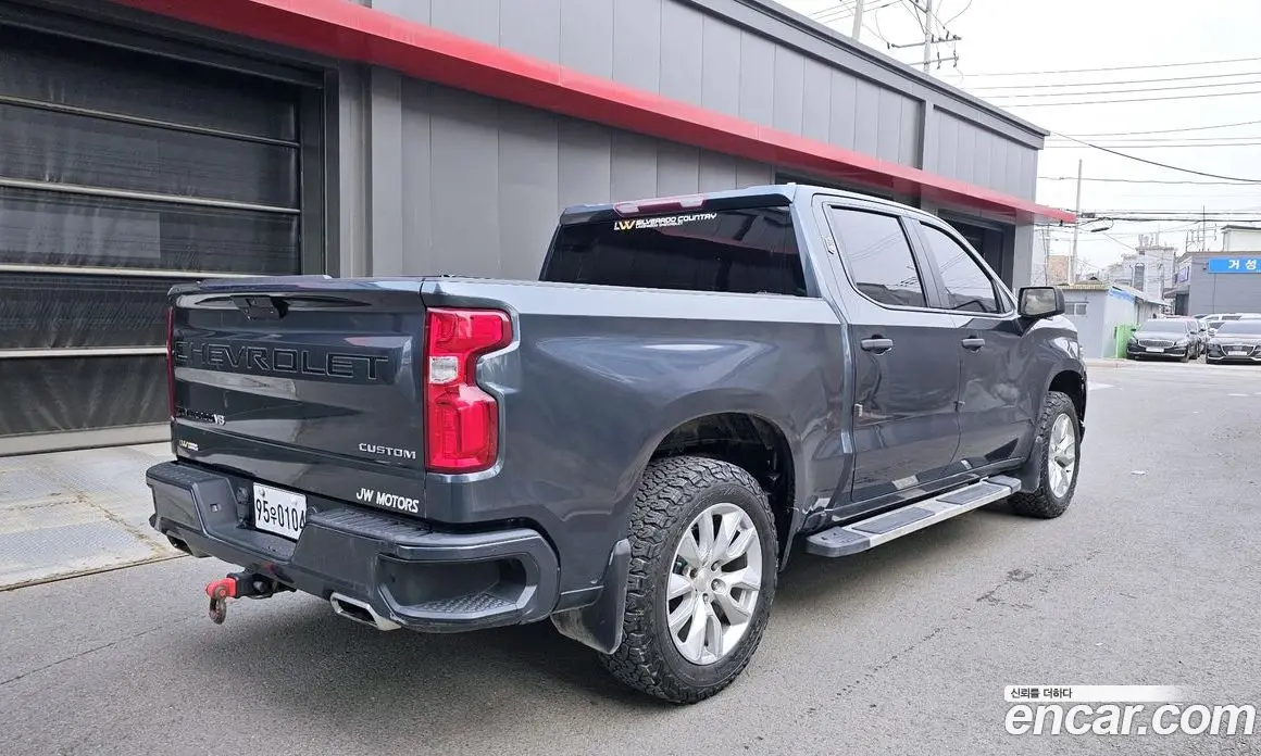 Chevrolet Silverado 2020 5.3 автомат (гидро), фото 2 Chevrolet Silverado 2020 5.3 автомат (гидро), фото 2