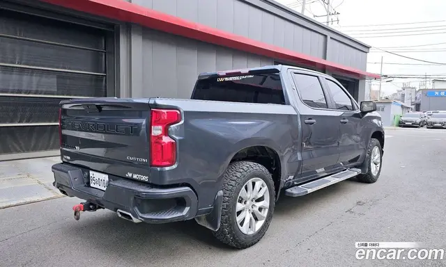 Chevrolet Silverado 2020 5.3 автомат (гидро), миниатюра 2 Chevrolet Silverado 2020 5.3 автомат (гидро), миниатюра 2