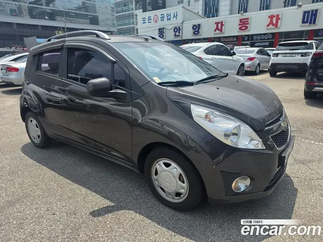 Chevrolet Spark 2011 1.0 автомат (гидро), миниатюра 2