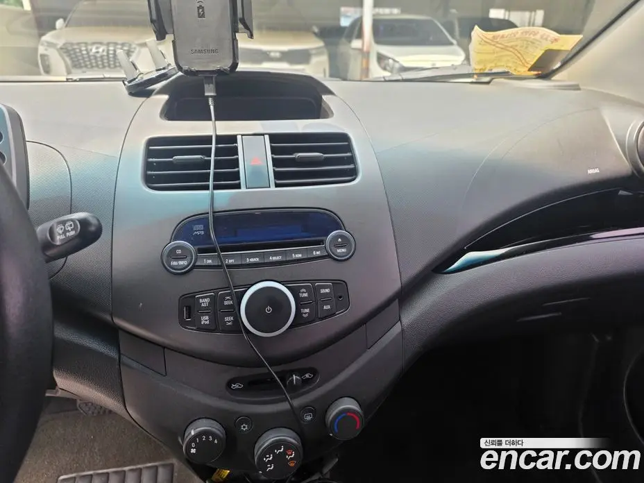 Chevrolet Spark 2011 1.0 автомат (гидро), фото 11