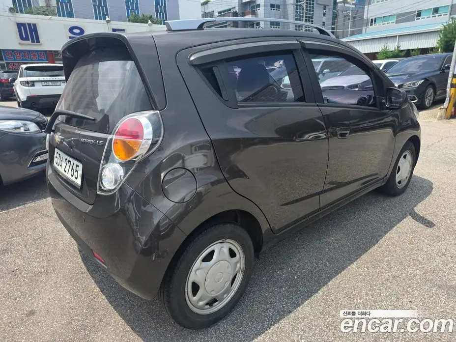 Chevrolet Spark 2011 1.0 автомат (гидро), фото 6