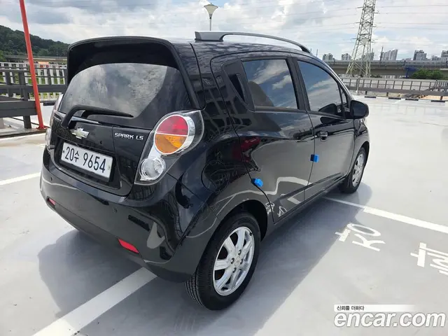 Chevrolet Spark 2012 1.0 автомат (гидро), миниатюра 2