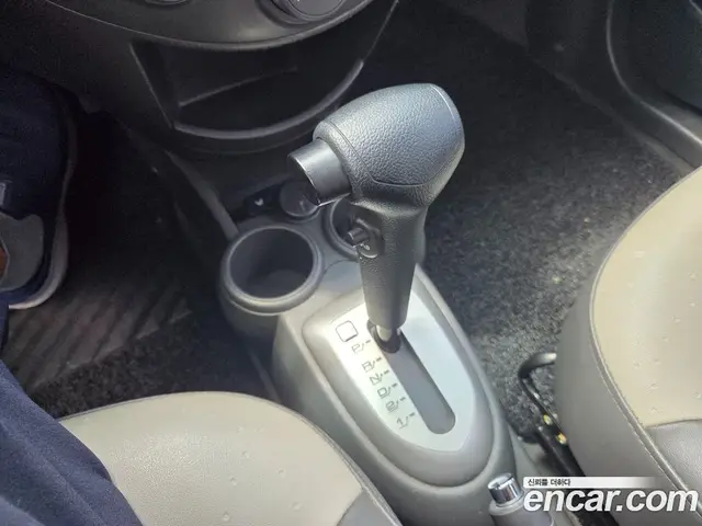 Chevrolet Spark 2012 1.0 автомат (гидро), миниатюра 9