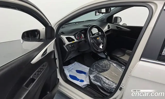 Chevrolet Spark 2016 1.0 автомат (гидро), миниатюра 10