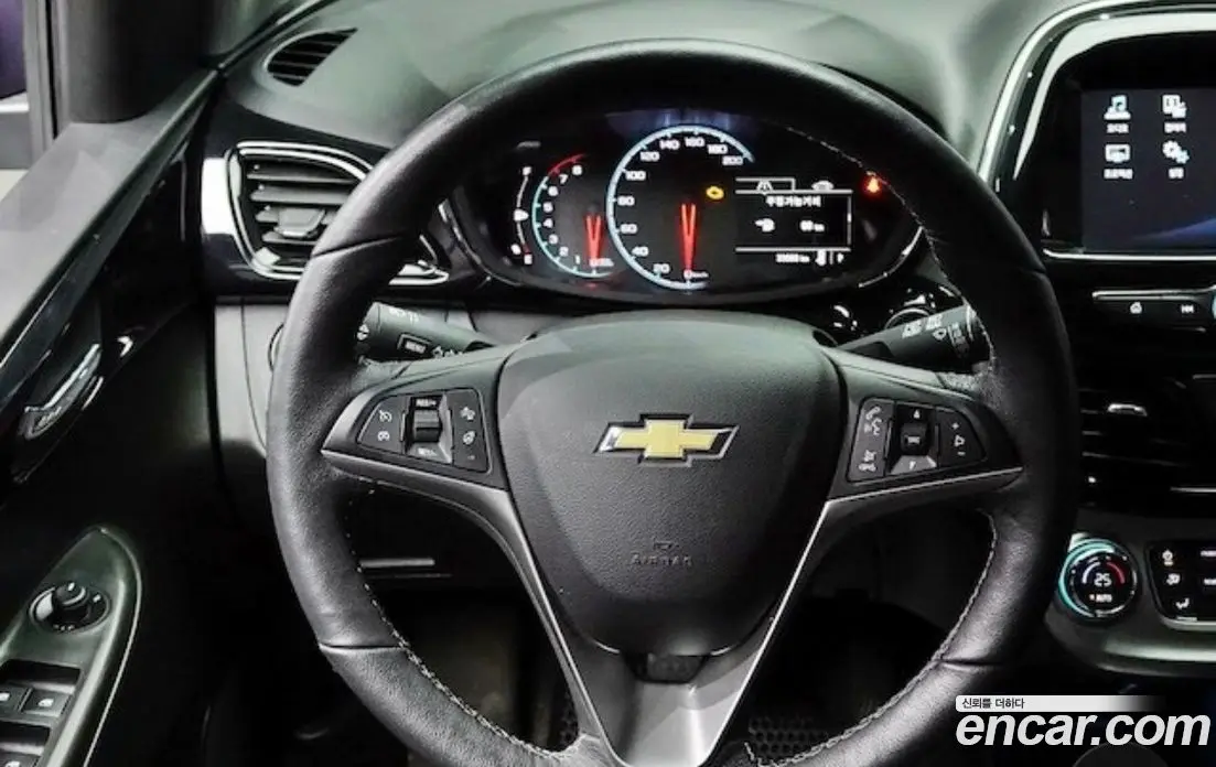 Chevrolet Spark 2016 1.0 автомат (гидро), фото 12