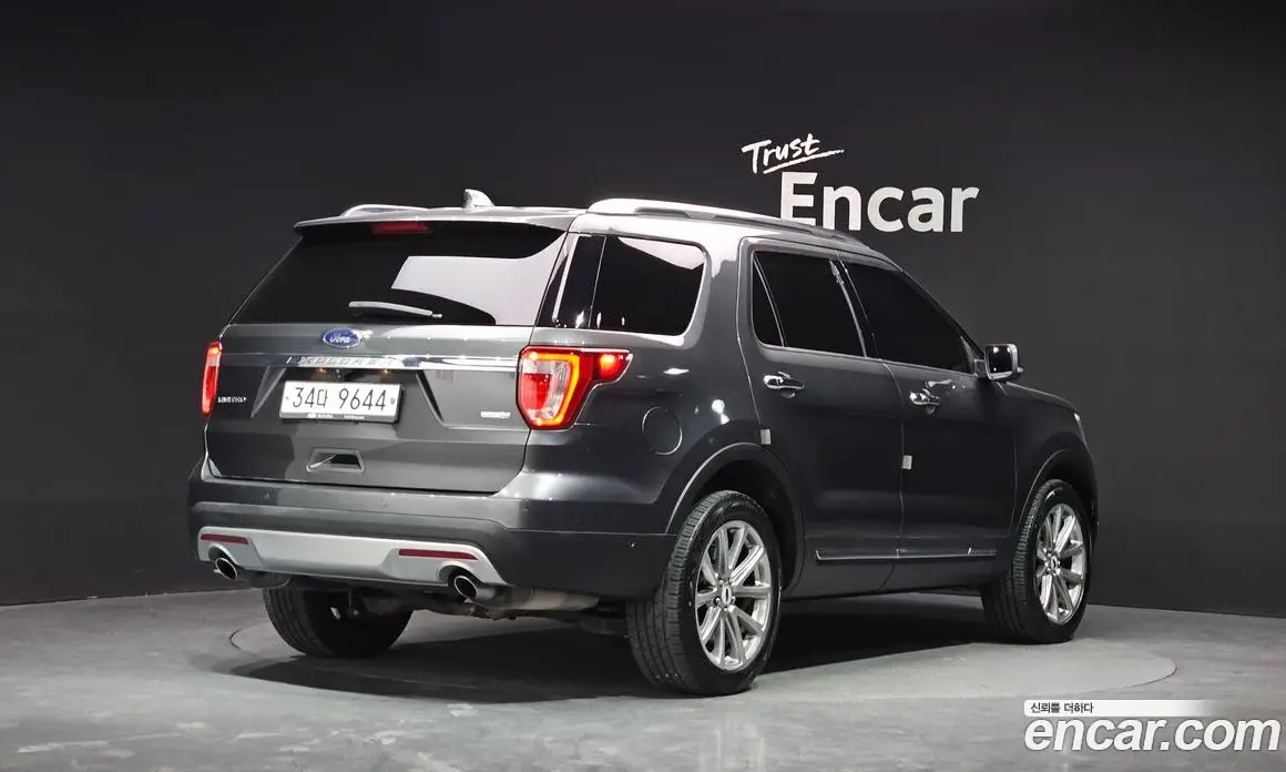 Ford Explorer 2016 2.3 автомат (гидро), фото 2 Ford Explorer 2016 2.3 автомат (гидро), фото 2