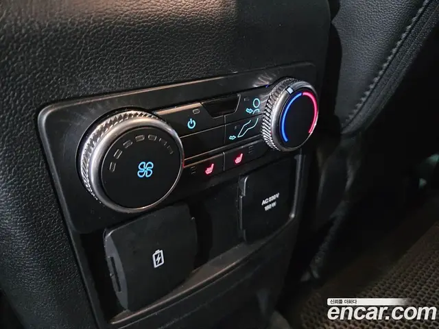 Ford Explorer 2022 2.3 автомат (гидро), миниатюра 10 Ford Explorer 2022 2.3 автомат (гидро), миниатюра 10