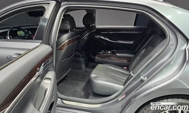 Genesis EQ900 2016 3.3 автомат (гидро), миниатюра 12