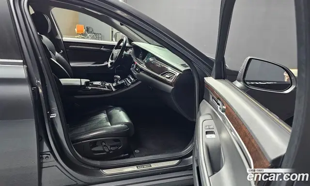 Genesis EQ900 2016 3.3 автомат (гидро), миниатюра 10 Genesis EQ900 2016 3.3 автомат (гидро), миниатюра 10