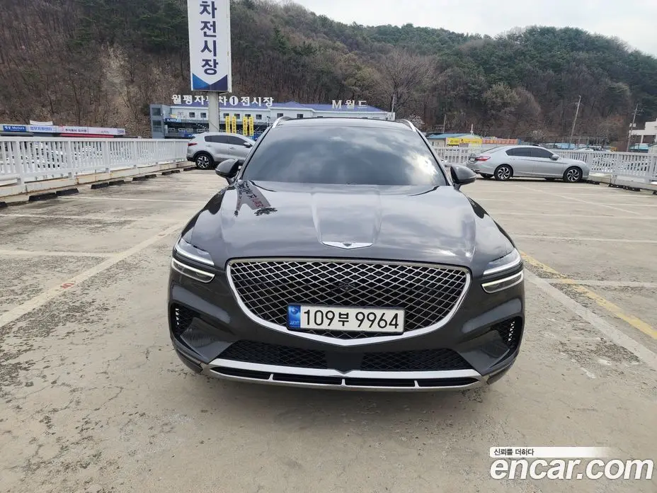 Genesis GV70 2023 2.5 автомат (гидро), фото 5 Genesis GV70 2023 2.5 автомат (гидро), фото 5