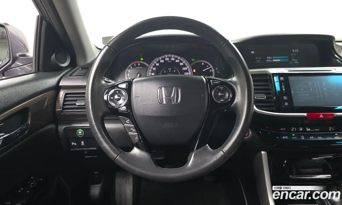 Honda Accord 2017 2.4 автомат (гидро), фото 12 Honda Accord 2017 2.4 автомат (гидро), фото 12
