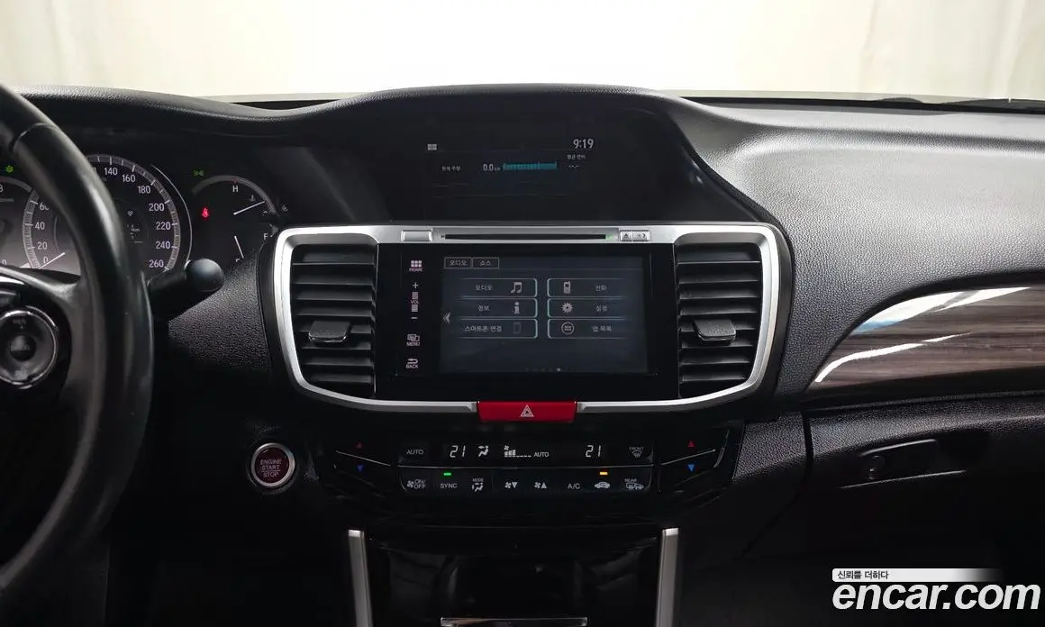 Honda Accord 2017 2.4 автомат (гидро), фото 13 Honda Accord 2017 2.4 автомат (гидро), фото 13