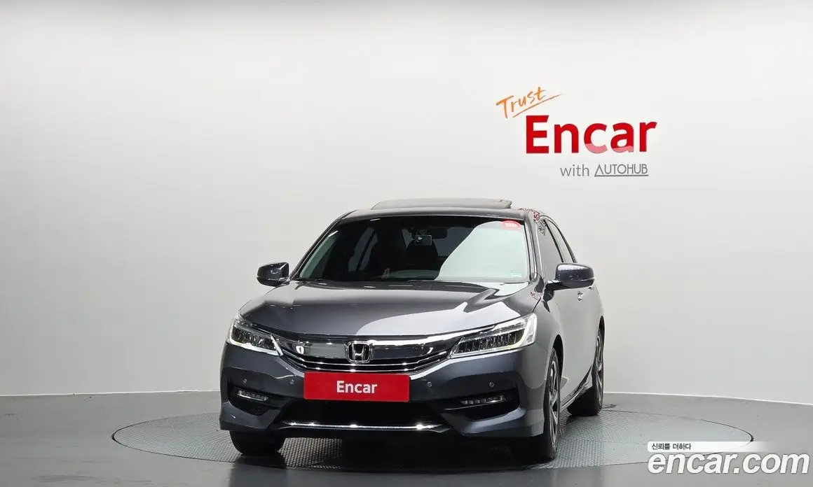 Honda Accord 2017 2.4 автомат (гидро), фото 3 Honda Accord 2017 2.4 автомат (гидро), фото 3