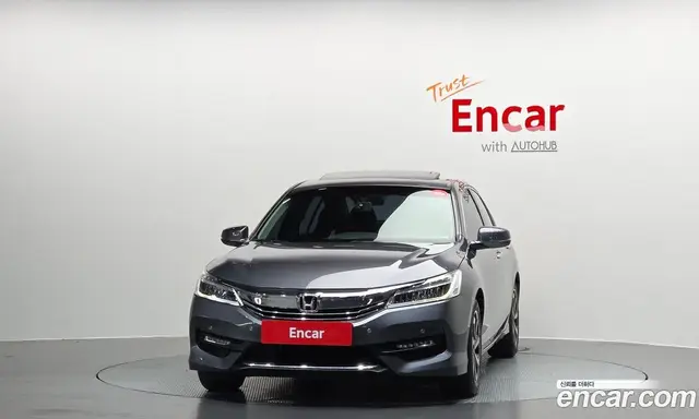 Honda Accord 2017 2.4 автомат (гидро), миниатюра 3 Honda Accord 2017 2.4 автомат (гидро), миниатюра 3