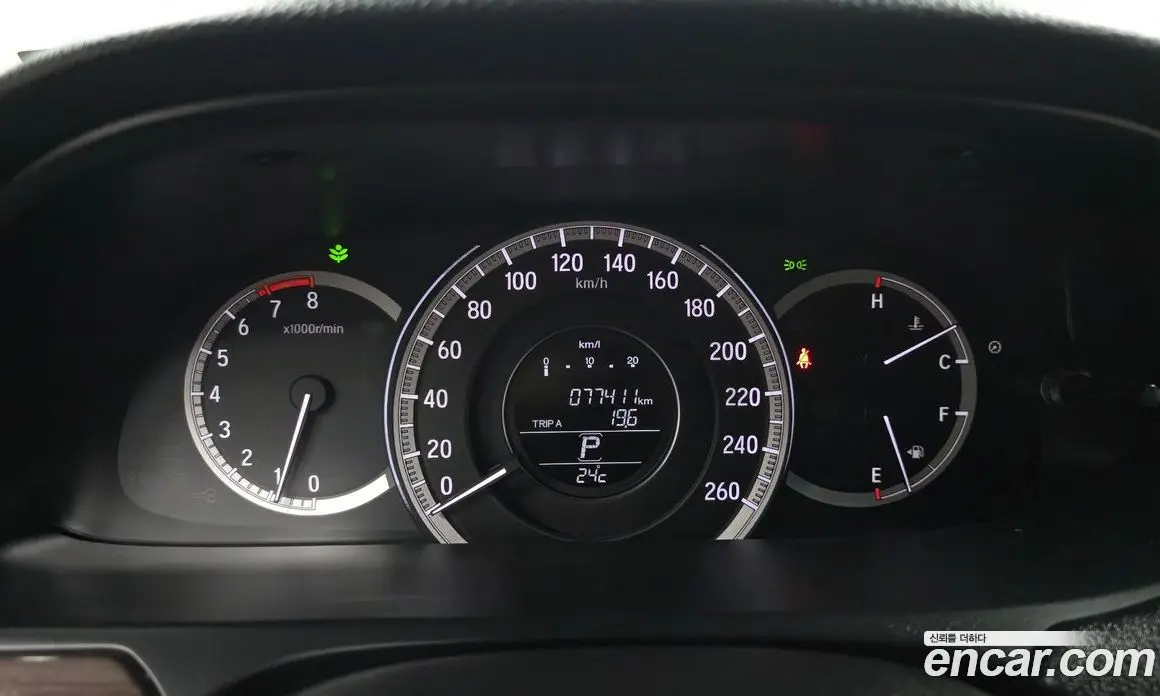 Honda Accord 2017 2.4 автомат (гидро), фото 8 Honda Accord 2017 2.4 автомат (гидро), фото 8