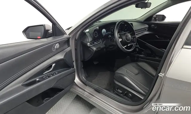 Hyundai Avante 2023 1.6 автомат (гидро), миниатюра 10 Hyundai Avante 2023 1.6 автомат (гидро), миниатюра 10