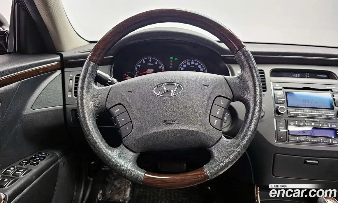 Hyundai Grandeur 2008 2.7 автомат (гидро), фото 13
