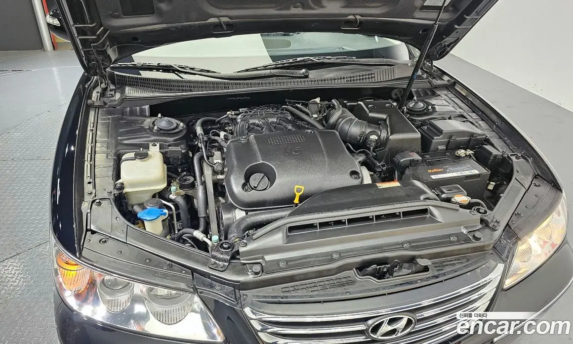 Hyundai Grandeur 2008 2.7 автомат (гидро), фото 6
