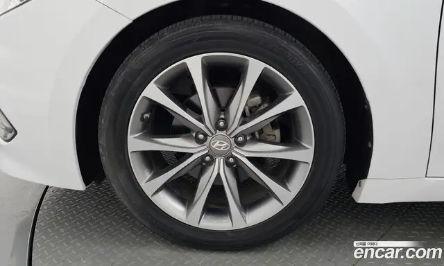 Hyundai Grandeur 2014 2.4 автомат (гидро), миниатюра 4