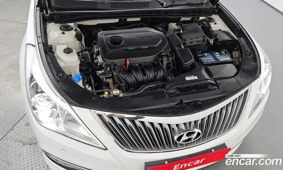Hyundai Grandeur 2014 2.4 автомат (гидро), фото 5