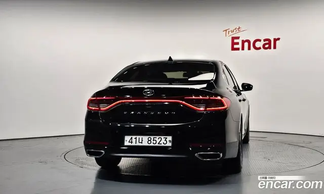 Hyundai Grandeur 2017 2.4 автомат (гидро), миниатюра 4