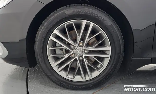 Hyundai Grandeur 2017 2.4 автомат (гидро), миниатюра 5