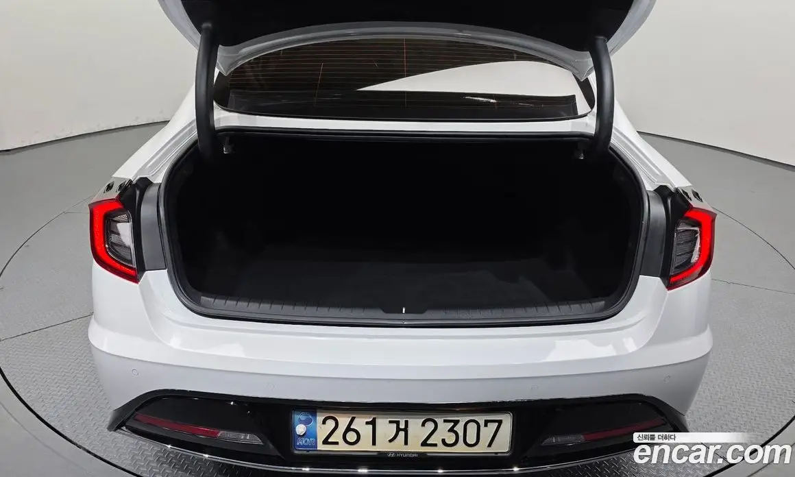 Hyundai Sonata 2022 2.0 автомат (гидро), фото 20 Hyundai Sonata 2022 2.0 автомат (гидро), фото 20