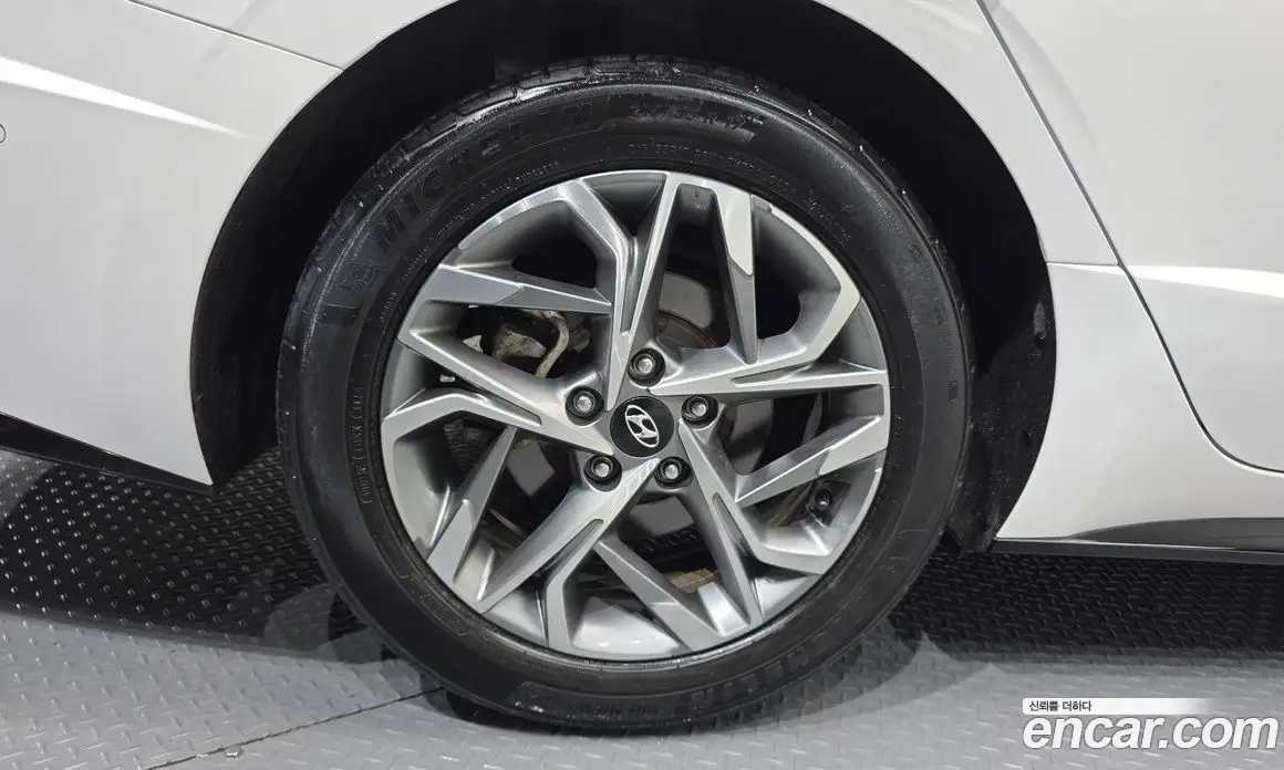 Hyundai Sonata 2022 2.0 автомат (гидро), фото 5 Hyundai Sonata 2022 2.0 автомат (гидро), фото 5