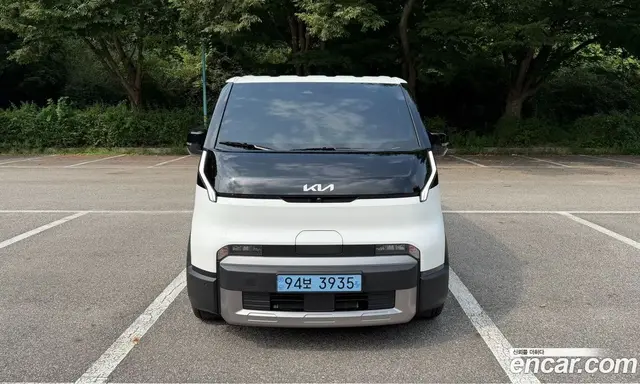 Kia PV5, 2026, 400 км
