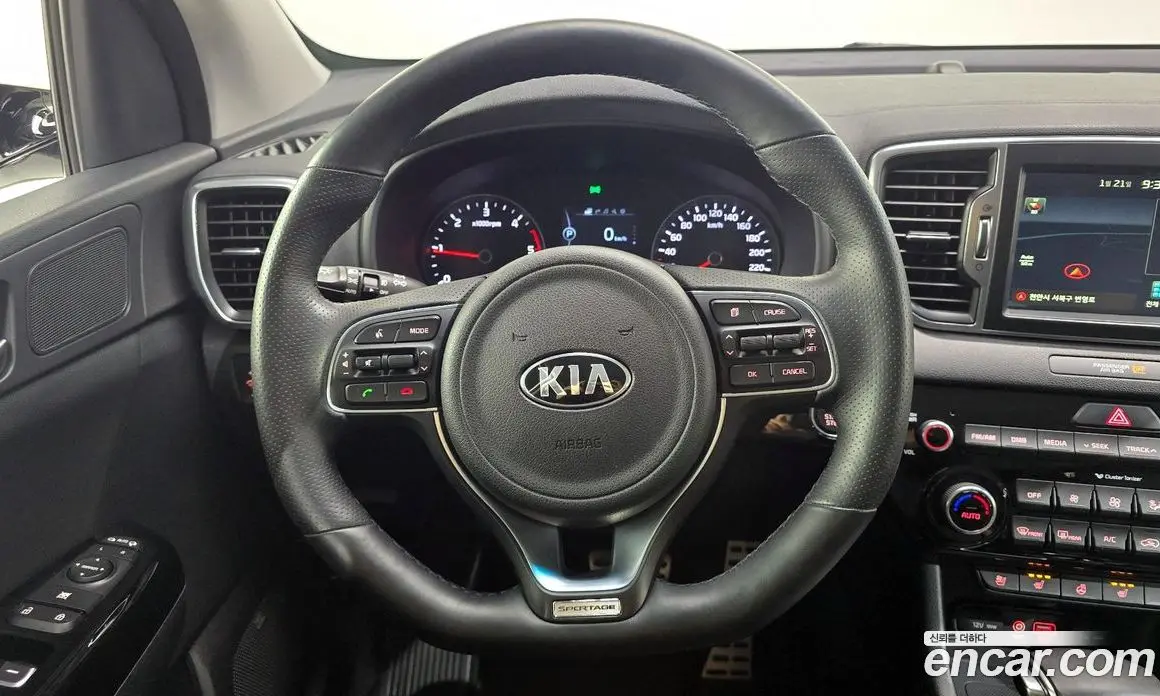 Kia Sportage 2015 2.0 автомат (гидро), фото 14 Kia Sportage 2015 2.0 автомат (гидро), фото 14