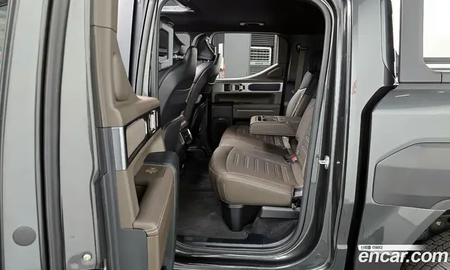 Kia Tasman 2025 2.5 автомат (гидро), миниатюра 12