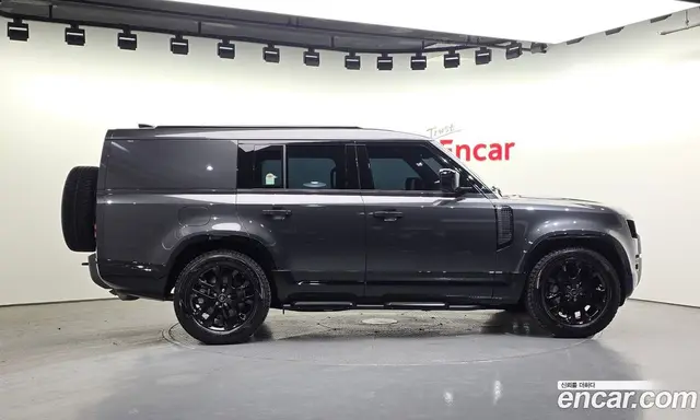 Land Rover Defender 2024 3.0 автомат (гидро), миниатюра 6 Land Rover Defender 2024 3.0 автомат (гидро), миниатюра 6