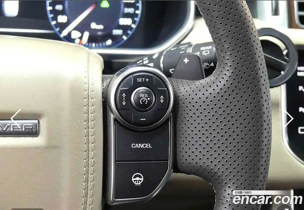 Land Rover Range Rover 2015 5.0 автомат (гидро), фото 15 Land Rover Range Rover 2015 5.0 автомат (гидро), фото 15