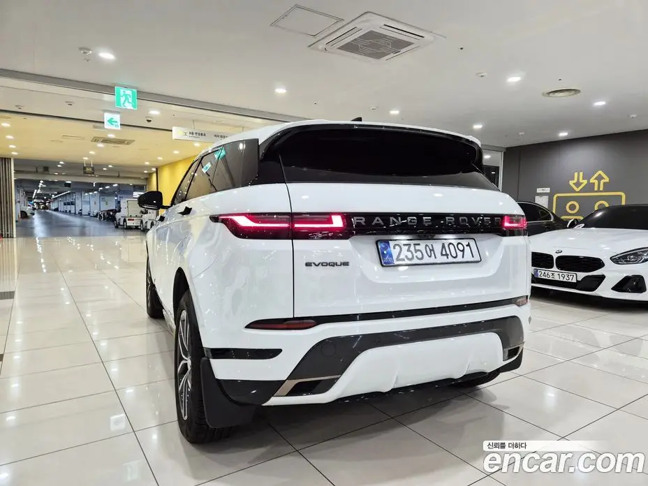 Land Rover Range Rover Evoque 2025 2.0 автомат (гидро), фото 4 Land Rover Range Rover Evoque 2025 2.0 автомат (гидро), фото 4