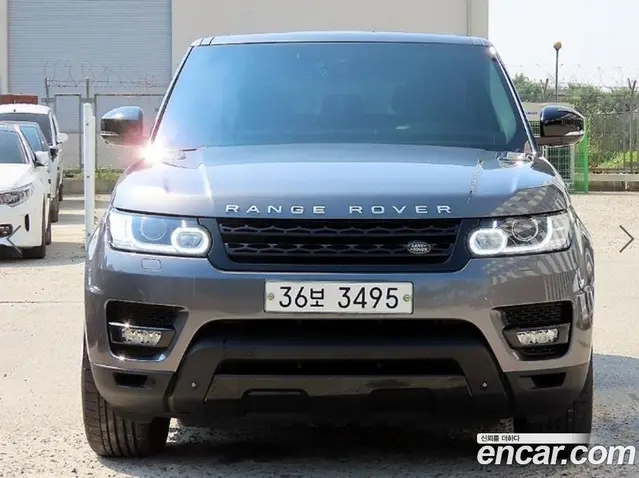 Land Rover Range Rover Sport 2015 3.0 автомат (гидро), миниатюра 2