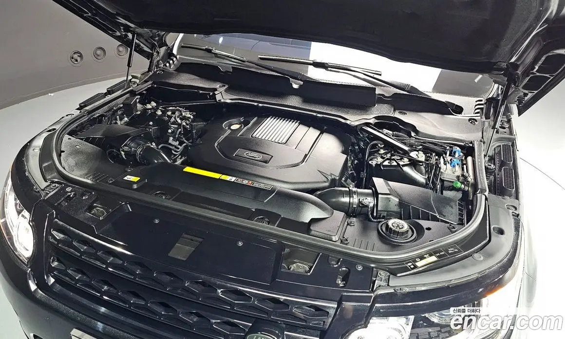 Land Rover Range Rover Sport 2017 3.0 автомат (гидро), фото 6