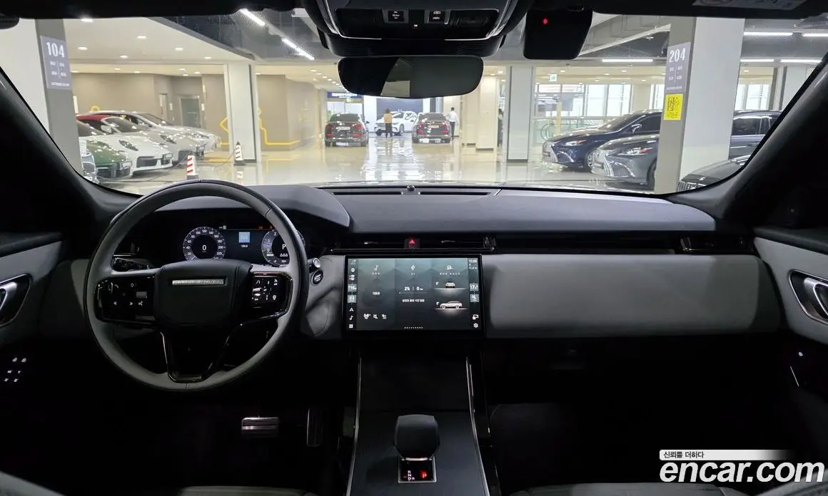 Land Rover Range Rover Velar 2024 2.0 автомат (гидро), фото 9 Land Rover Range Rover Velar 2024 2.0 автомат (гидро), фото 9