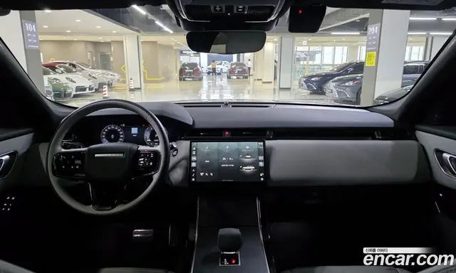 Land Rover Range Rover Velar 2024 2.0 автомат (гидро), миниатюра 9 Land Rover Range Rover Velar 2024 2.0 автомат (гидро), миниатюра 9
