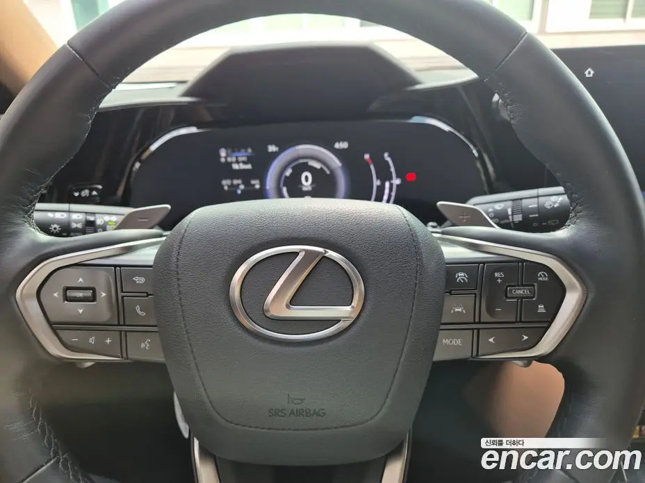 Lexus NX 2025 2.5 автомат (вариатор), фото 5