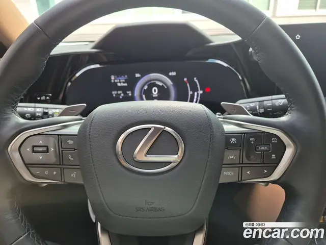 Lexus NX 2025 2.5 автомат (вариатор), миниатюра 5