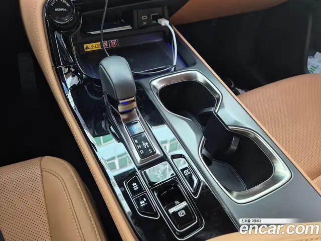 Lexus NX 2025 2.5 автомат (вариатор), миниатюра 9