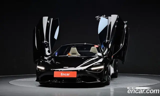 McLaren 750S 2024 4.0 автомат (гидро), миниатюра 3
