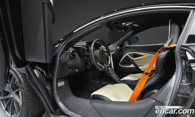 McLaren 750S 2024 4.0 автомат (гидро), миниатюра 10
