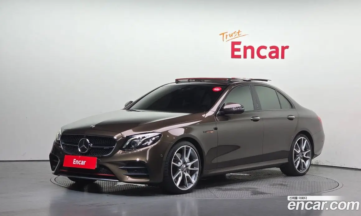 Mercedes-Benz E-Class 2017 3.0 автомат (гидро), фото 1 Mercedes-Benz E-Class 2017 3.0 автомат (гидро), фото 1